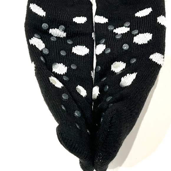 Mixit fuzzy bunny slipper socks - Picture 5 of 9